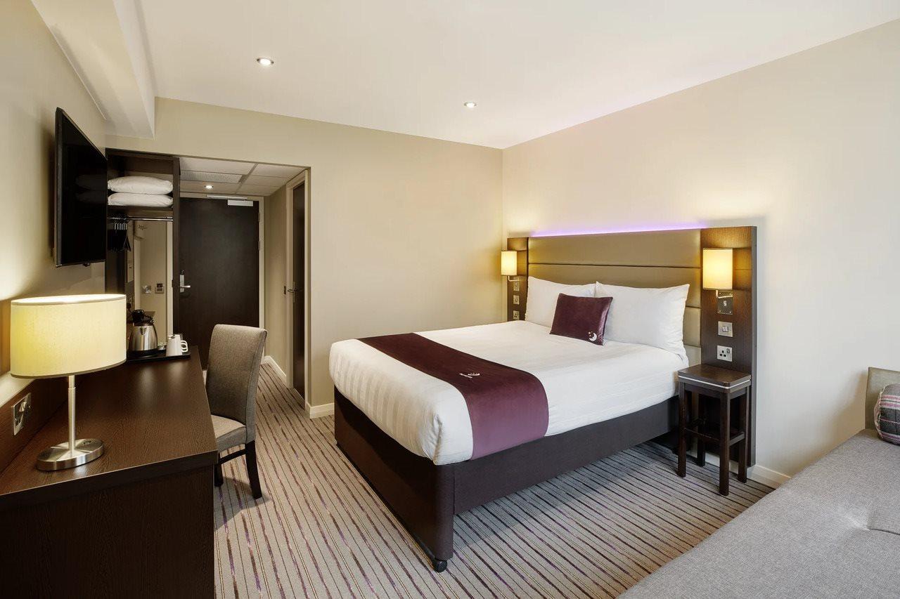 Premier Inn Epsom South Luaran gambar